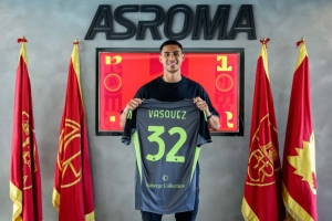 kaiyun-官方：罗马签下27岁哥伦比亚门将德维斯-巴斯克斯