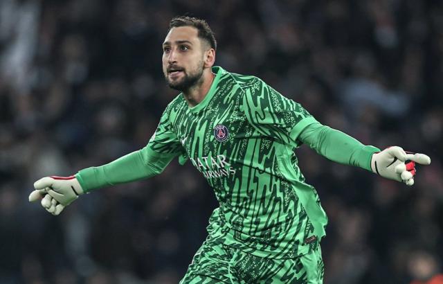 开云体育下载-唐纳鲁马vs佐默：通往决赛之门，靠两位门神推开